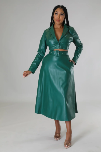 It's Giving Skirt Set