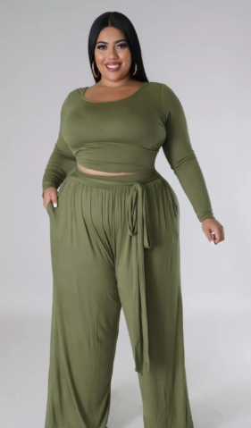 Curvy - Macy Two-Piece Pant Set