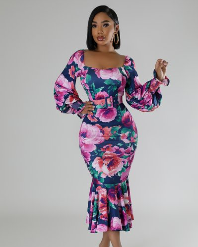 Flowers En Bloom Long Sleeve Midi Dress