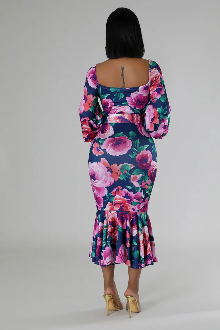 Flowers En Bloom Long Sleeve Midi Dress