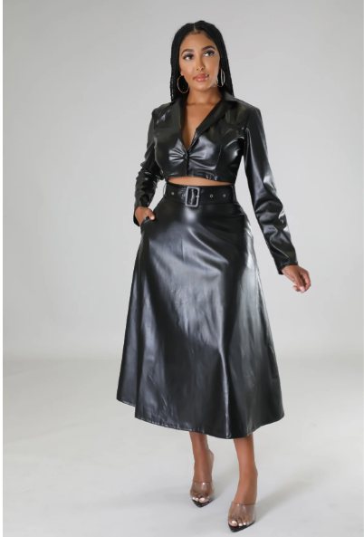 It's Giving Skirt Set